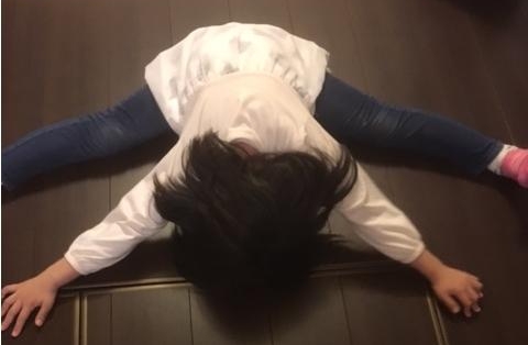 開脚　１